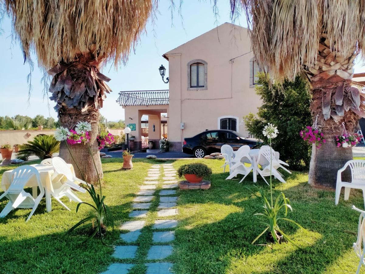 גיארדיני נאקסוס Villa Laura Apartment מראה חיצוני תמונה