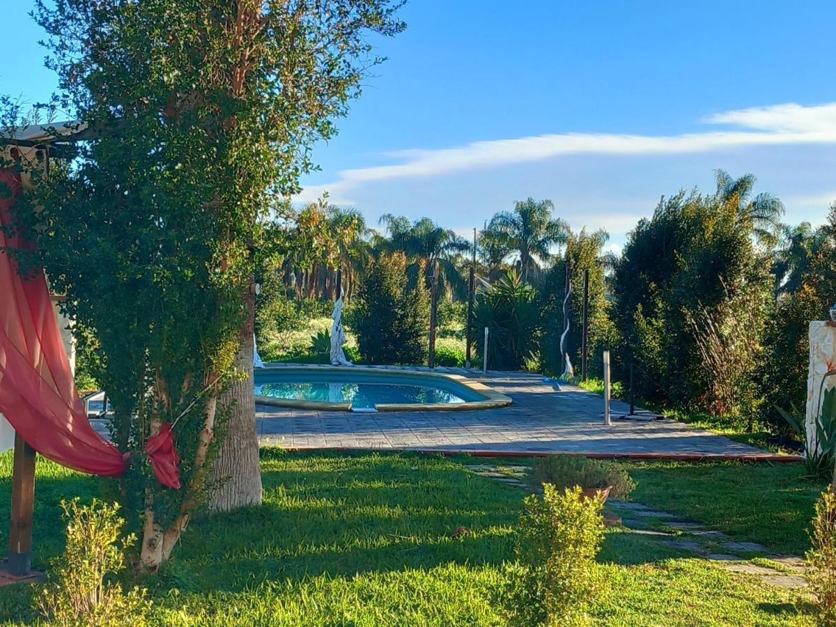 גיארדיני נאקסוס Villa Laura Apartment מראה חיצוני תמונה